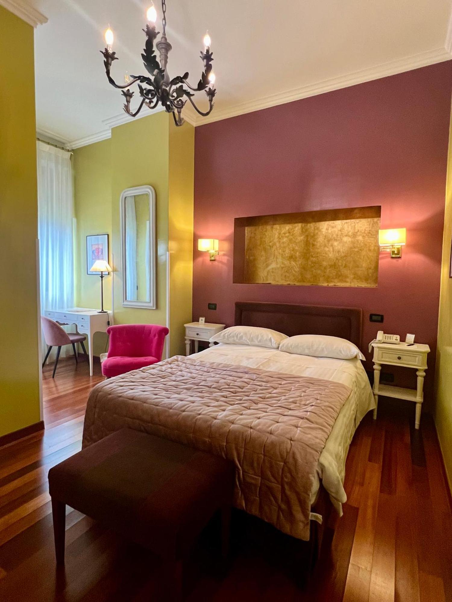 Small Double Room